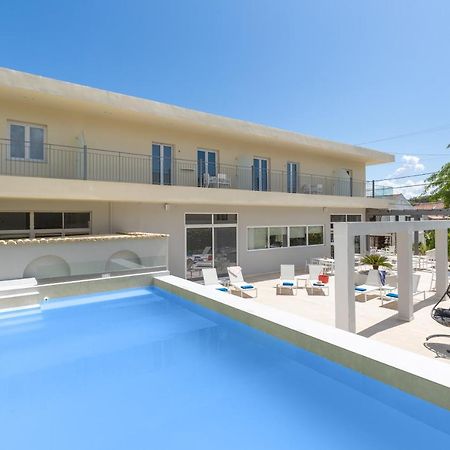 Melina Oasis Boutique Hotel Kassiopi Exterior photo