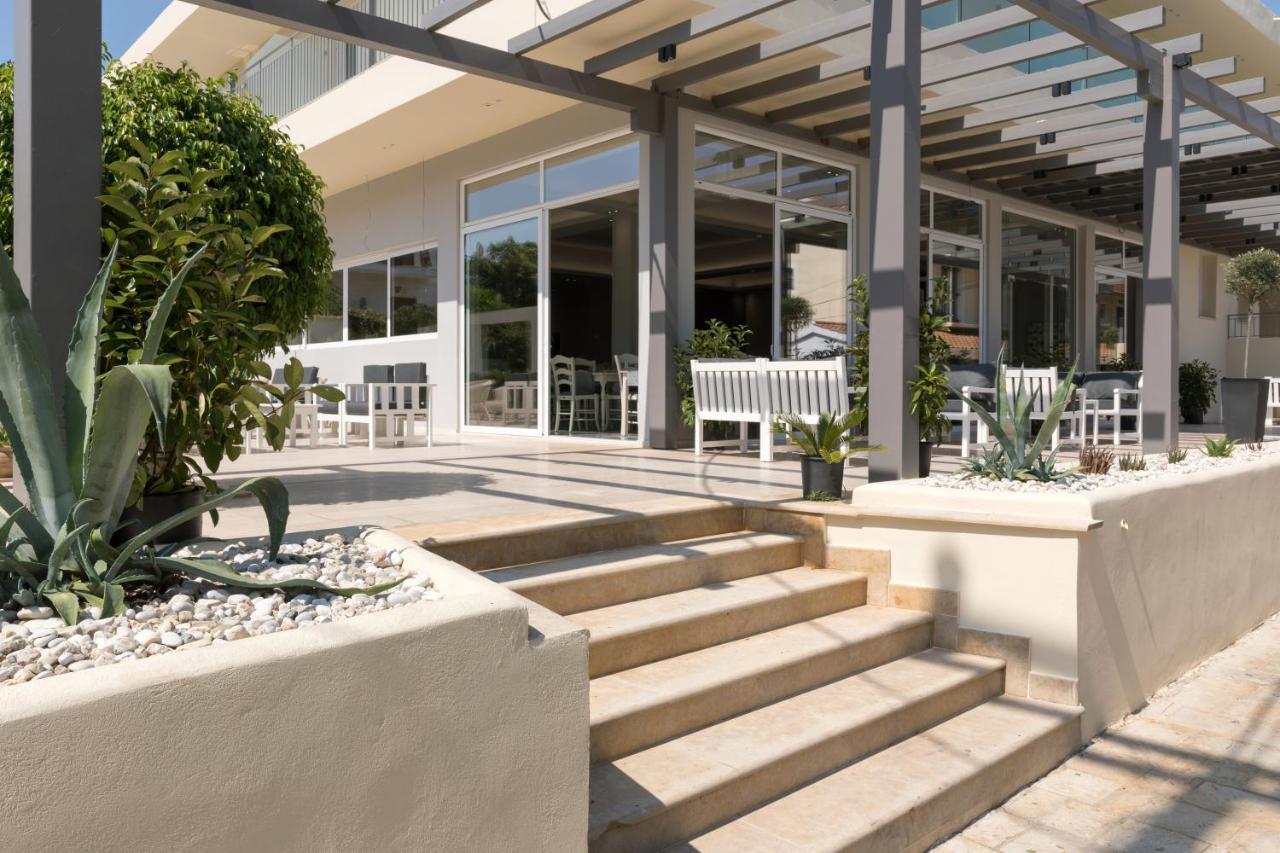 Melina Oasis Boutique Hotel Kassiopi Exterior photo